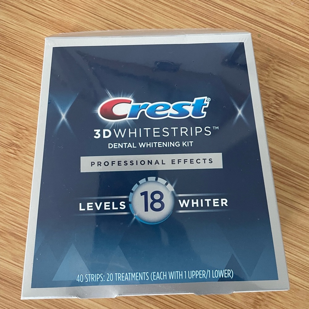 NIB Crest 3D Whitestrips 18 Levels